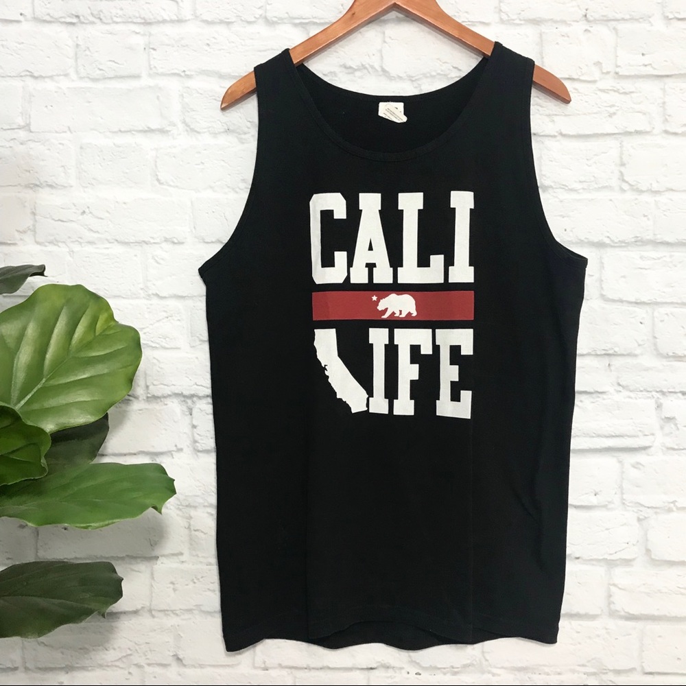 💜 100% cotton Cali life graphic tank top